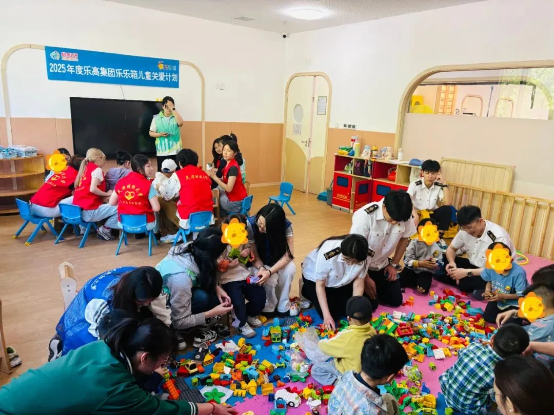 党建引领暖童心 乐高拼搭筑星光 | 用乐高融合,点亮星宝的成长之路