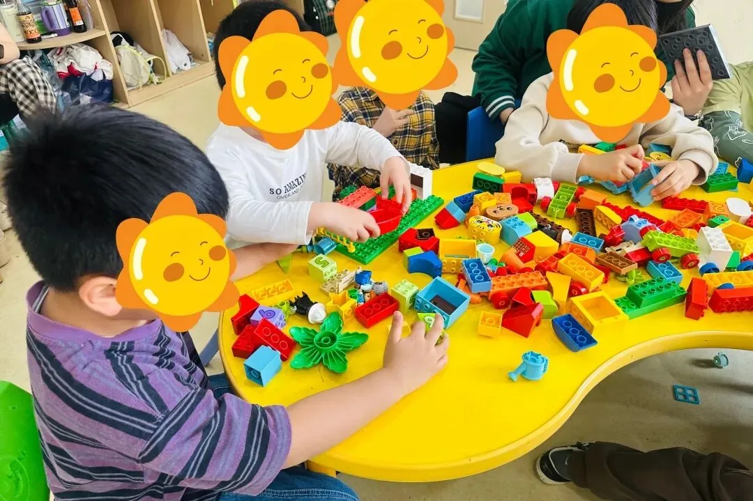 党建引领暖童心 春日同行伴成长 | 人民公园自然探索之旅,把春光拼进童年里