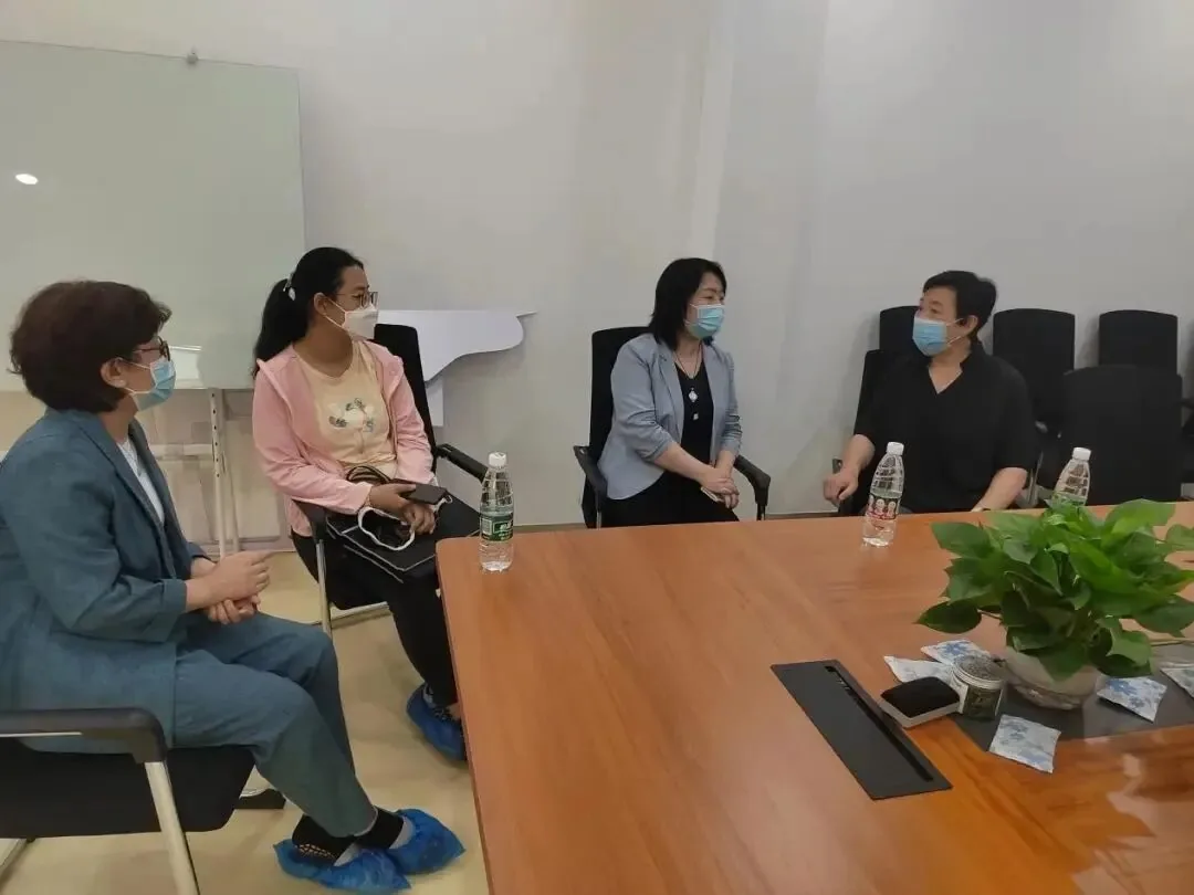 心心语爱心公益月报