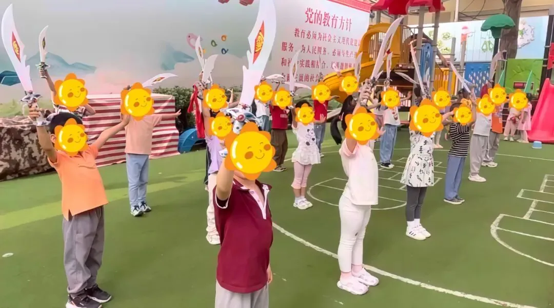 从 "小调皮" 到融入普校 | 看鑫鑫在心心语融合路上的科学蜕变