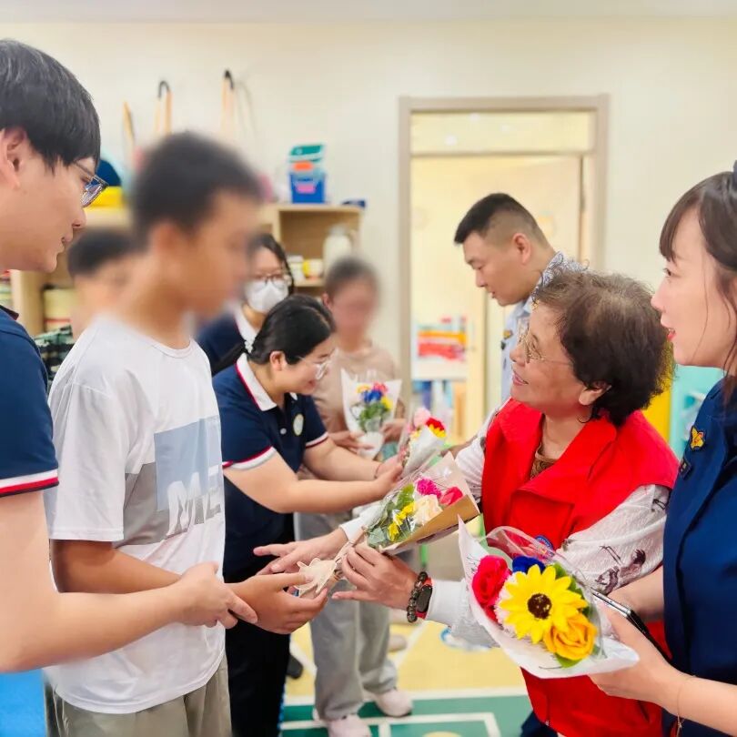 河西消防支队携手天津大姨志愿者走进心心语开展消防安全培训相关图片15