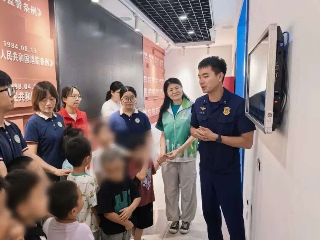 赴海洋之约 · 做消防小卫士 | 心心语融合活动,定格孩子成长瞬间相关图片14