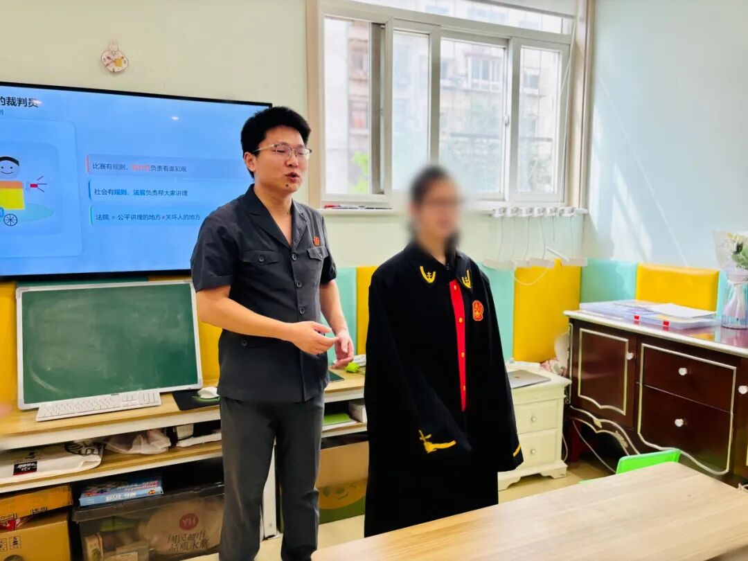 九九公益日・法治护童心 | 河西区少年法厅走进心心语，点亮特殊儿童法治微光相关图片14